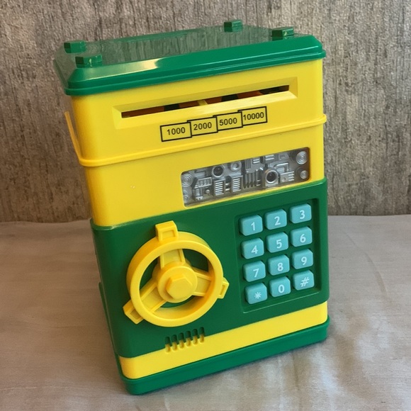 Money Safe ATM Piggy Bank for kids new - Picture 2 of 5